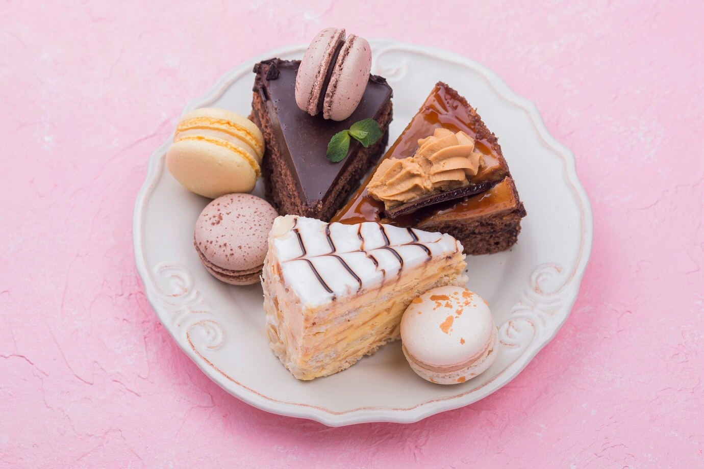 Order Pastries Online for Yourself as a Token of Love